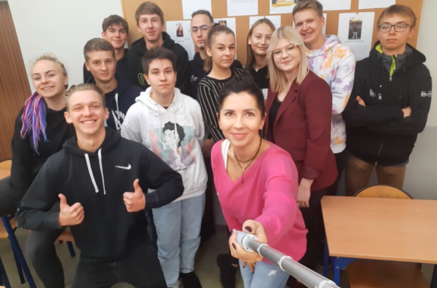  Samorząd Uczniowski promuje naszą szkołę !